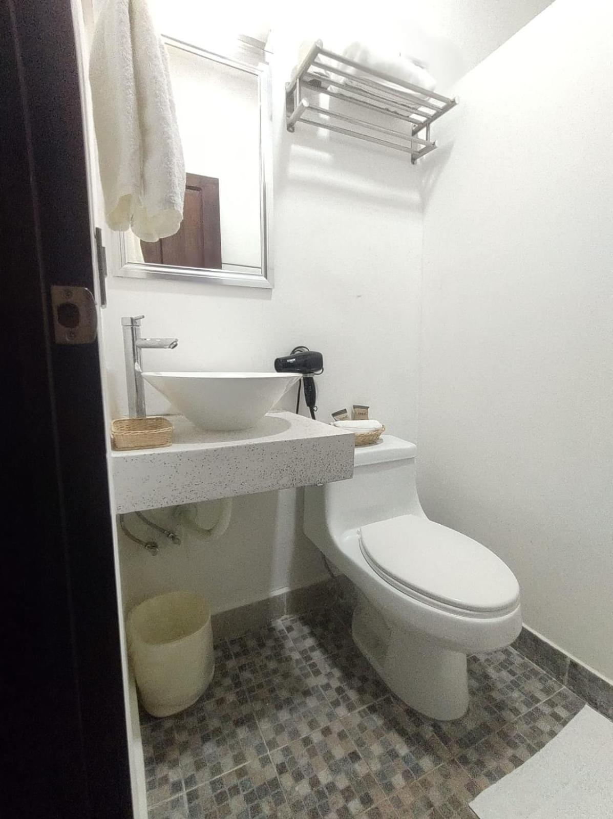 Bed and Breakfast Quinta Rosita Ticul Esterno foto