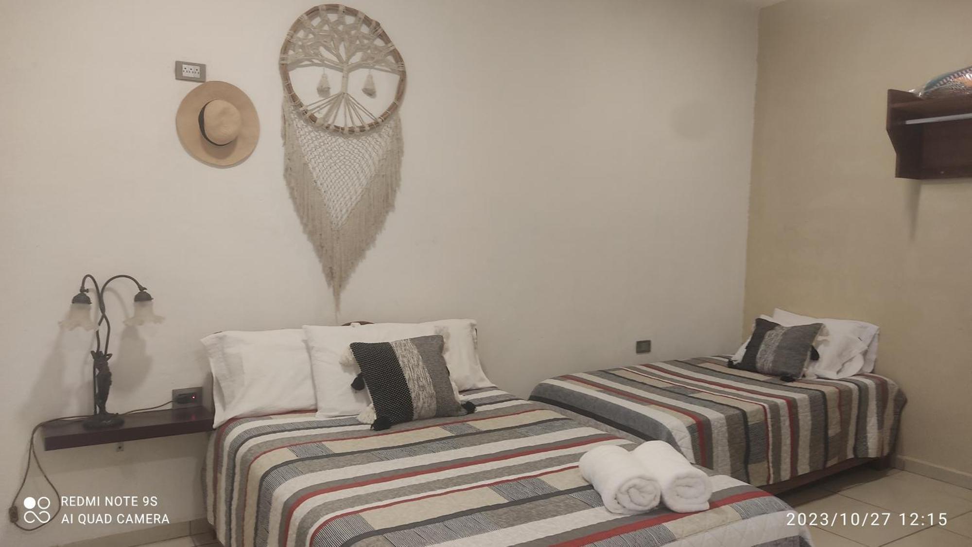 Bed and Breakfast Quinta Rosita Ticul Esterno foto